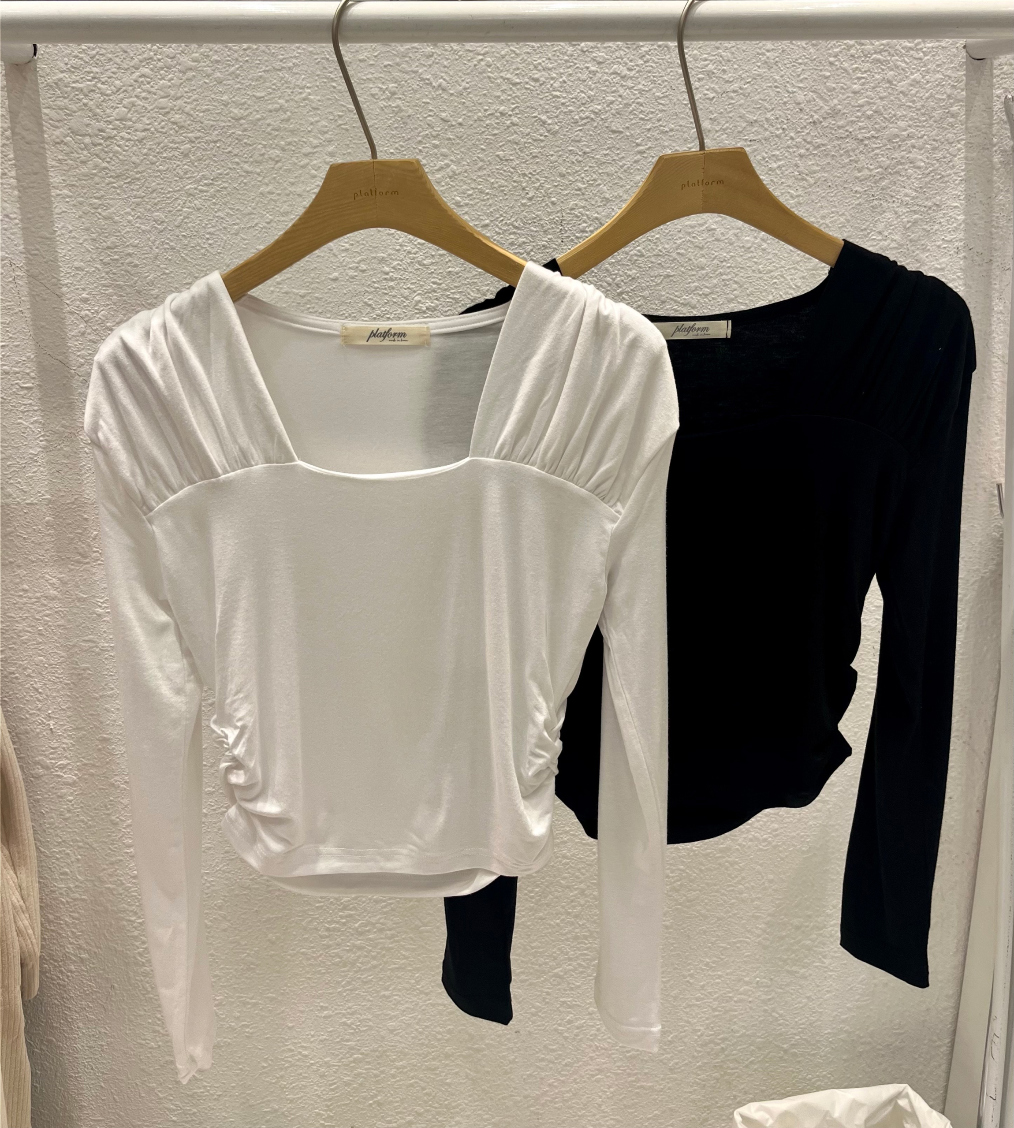 long sleeved tee product image-S1L35