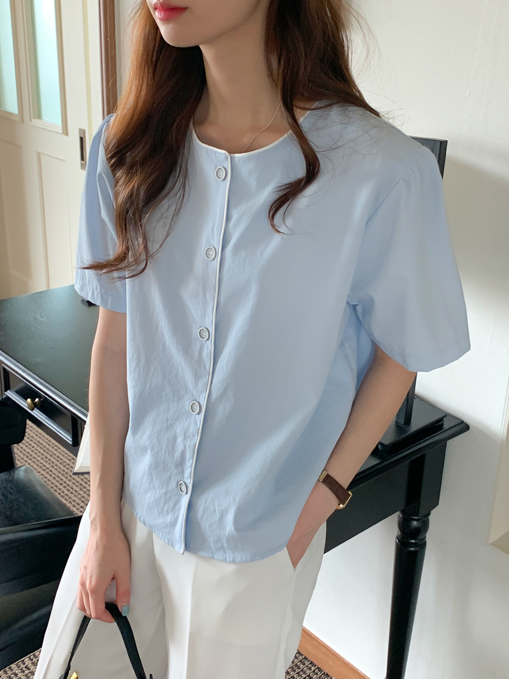 blouse model image-S48L15