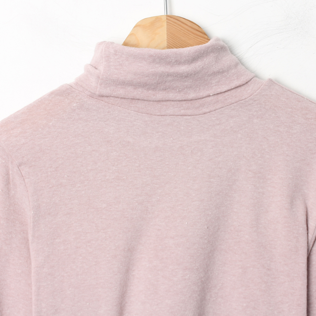 long sleeved tee detail image-S1L63